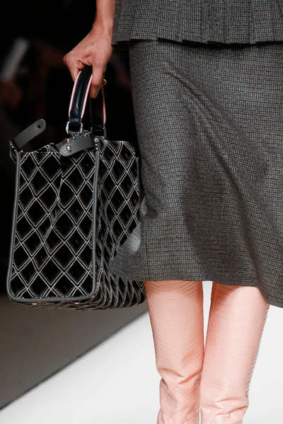 Look 58